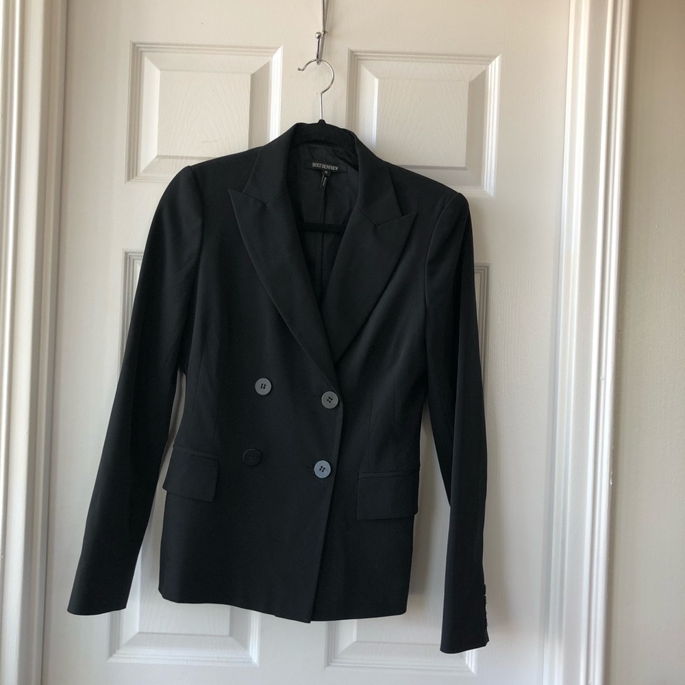 Blazer - Picture 2 of 5